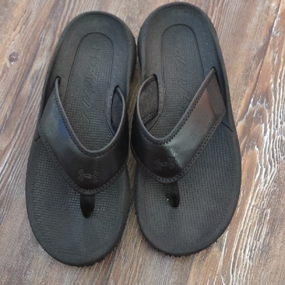 Under Armour Black Flip-Flops for Men - Picture 2 of 6